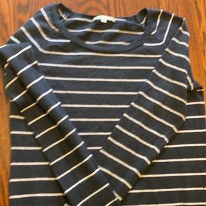 Gap L striped sweater